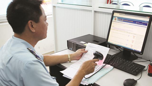 Vietnam renueva trámites aduaneros en pos de la integración a la comunidad económica de ASEAN
